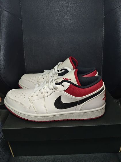 Nike Air Jordan 1 Low WHITE GYM RED BLACK us 9.5 Eur 43 27.5 cm มือสองของใหม่ กล่องครบ ไม่เคยใส่ พื้นเต็ม ดาวเต็ม สภาพ 100 เปอร์เซนต์  รูปที่ 9