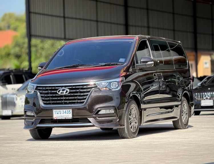 Hyundai H-1  2020 2.5 Deluxe Van ดีเซล ไม่ติดแก๊ส เกียร์อัตโนมัติ น้ำตาล