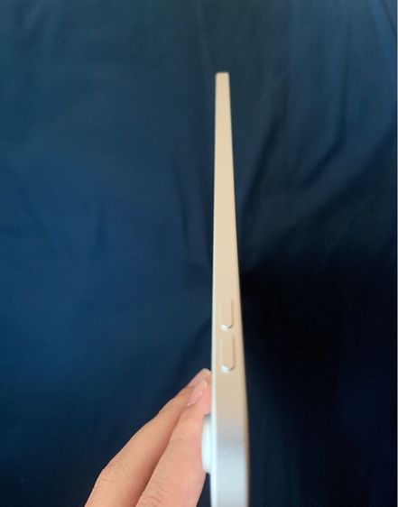 i pad gen 11  128gb รูปที่ 3