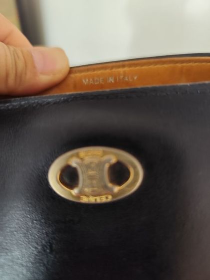 กระเป๋าสะพายข้าง CELINE มือสองก่อนตัดสินใจสั่งกรุณาอ่านรายระเอียดให้รอบคอบ รูปที่ 10