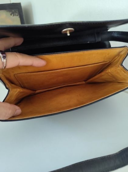 กระเป๋าสะพายข้าง CELINE มือสองก่อนตัดสินใจสั่งกรุณาอ่านรายระเอียดให้รอบคอบ รูปที่ 8