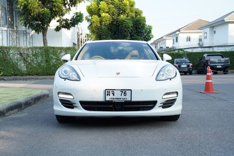 Porsche Panamera 2013 3.0 V6 Utility-car ไฮบริด ไม่ติดแก๊ส เกียร์อัตโนมัติ ขาว รูปที่ 3