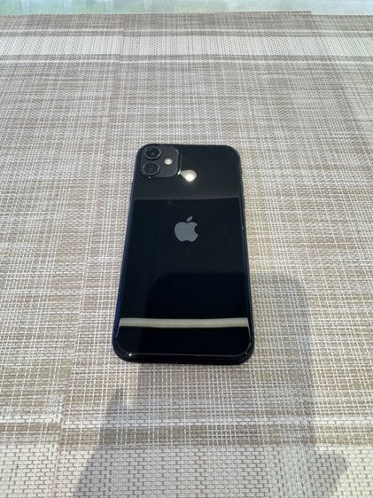 iPhone 11 สีดำ 64gb