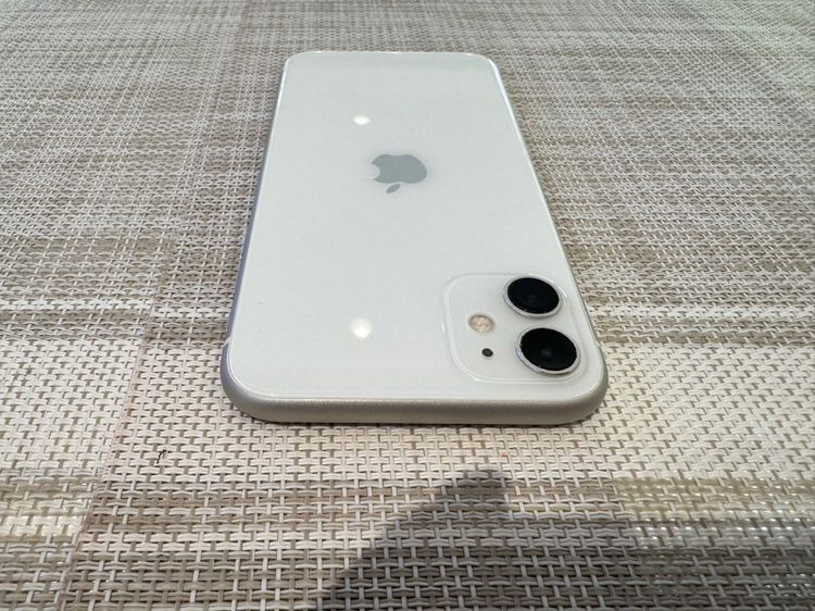 iPhone 11 สีขาว 64gb รูปที่ 5