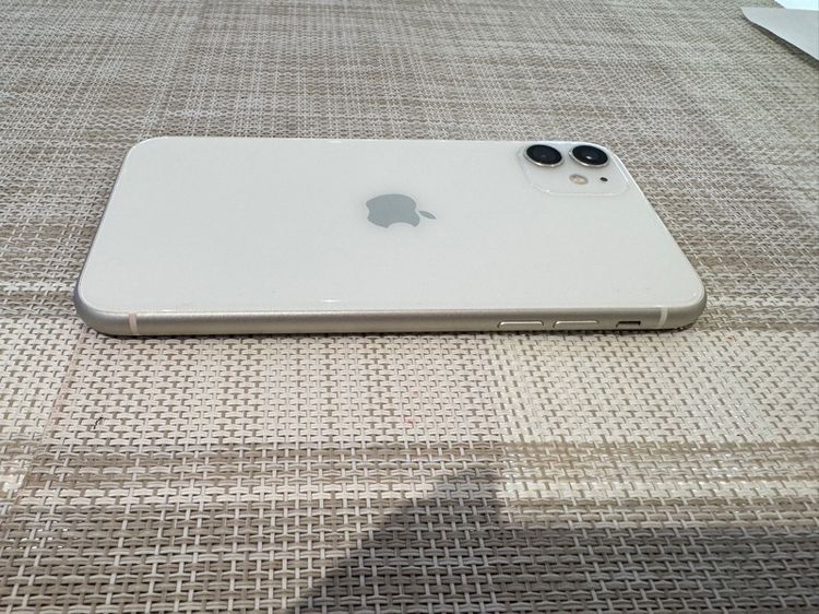 iPhone 11 สีขาว 64gb รูปที่ 3