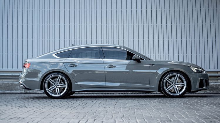 Audi Audi A5  2021 Sportback 40 TFSI S-Line Sedan เบนซิน ไม่ติดแก๊ส เกียร์อัตโนมัติ เทา รูปที่ 4