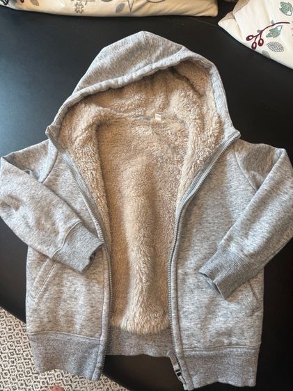 เสื้อหนาวuniqlo ของแท้ รูปที่ 2