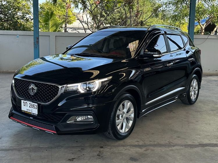 รถ MG ZS 1.5 D สี ดำ