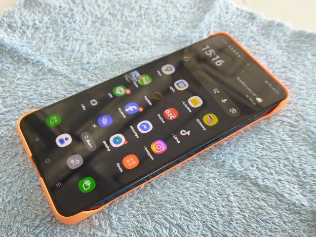 โทรศัพท์มือถือ OPPO Reno8 Pro 5G รูปที่ 6