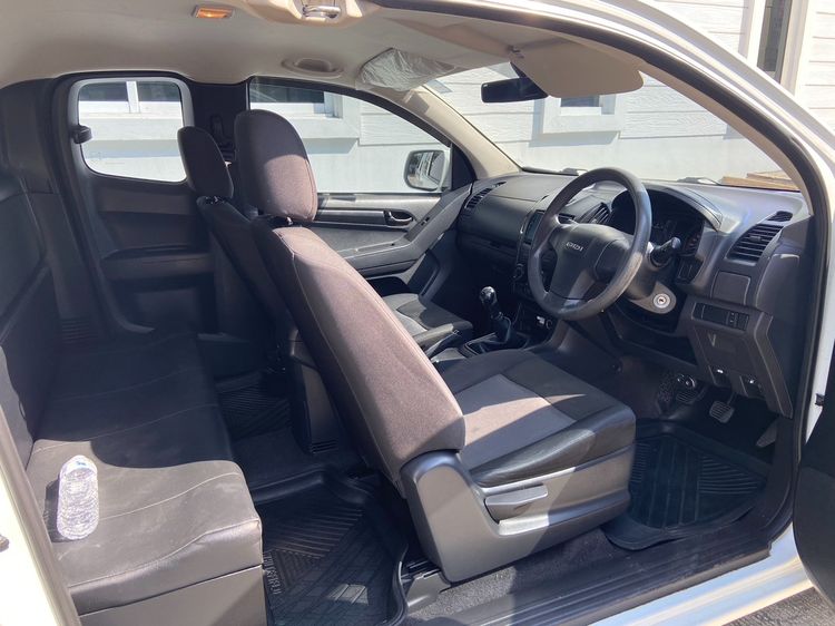 Isuzu D-MAX 2017 1.9 S Pickup ดีเซล ไม่ติดแก๊ส เกียร์ธรรมดา ขาว รูปที่ 4