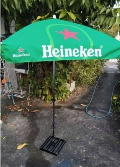 ร่มสนามแบรนด์ Heineken มือ1 ของแท้ พร้อมฐานตั้ง ขนาดกว้าง 2 เมตร รูปที่ 3