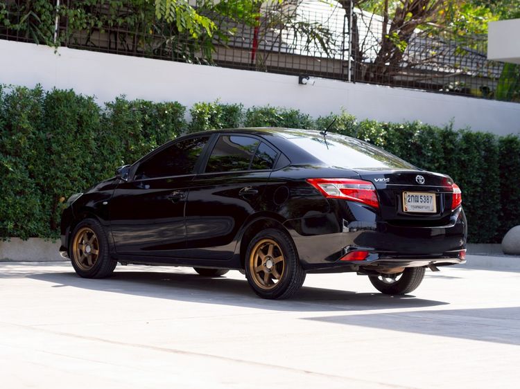 Toyota Vios 2013 1.5 E Sedan เบนซิน ไม่ติดแก๊ส เกียร์อัตโนมัติ ดำ รูปที่ 4