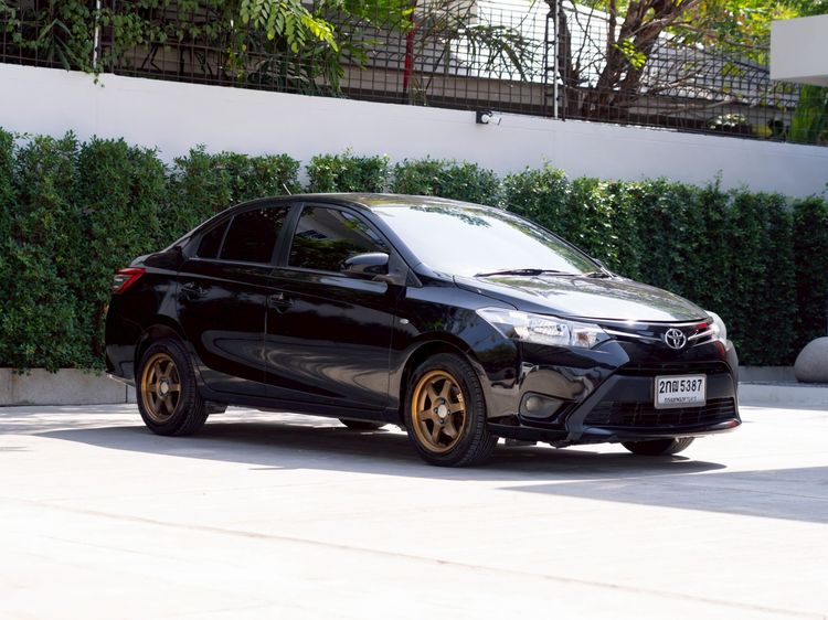 Toyota Vios 2013 1.5 E Sedan เบนซิน ไม่ติดแก๊ส เกียร์อัตโนมัติ ดำ