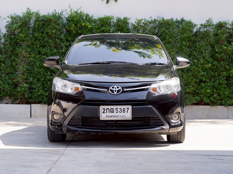 Toyota Vios 2013 1.5 E Sedan เบนซิน ไม่ติดแก๊ส เกียร์อัตโนมัติ ดำ รูปที่ 2