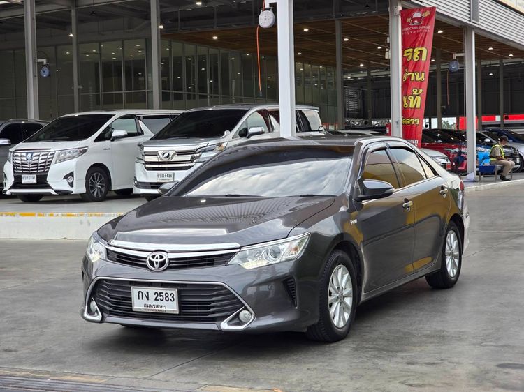 Toyota Camry 2016 2.0 G Sedan เบนซิน LPG เกียร์อัตโนมัติ เทา รูปที่ 3