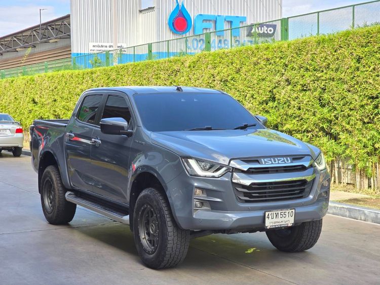 รถ Isuzu D-MAX 3.0 Hi-Lander สี เทา