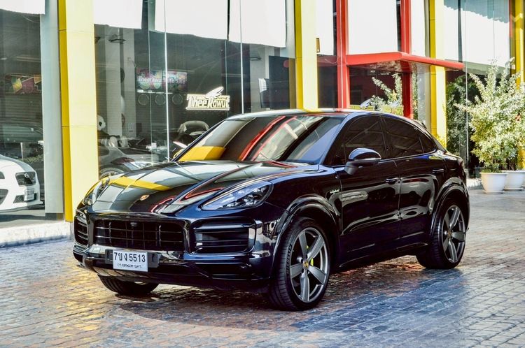 รถ Porsche Cayenne 3.0 E-Hybrid Coupé 4WD สี ดำ