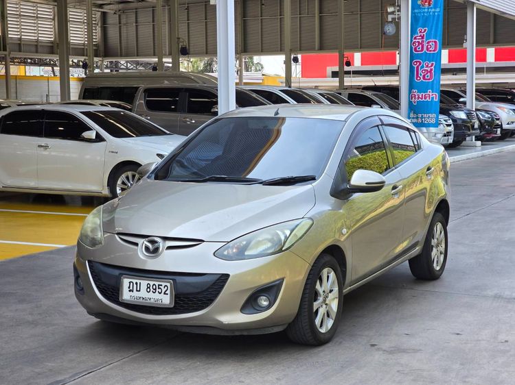 Mazda Mazda 2 2010 1.5 Groove Sedan เบนซิน ไม่ติดแก๊ส เกียร์อัตโนมัติ บรอนซ์ทอง รูปที่ 3