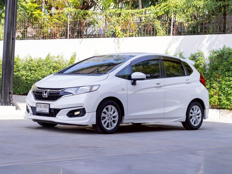 Honda Jazz 2019 1.5 V Plus i-VTEC Sedan เบนซิน ไม่ติดแก๊ส เกียร์อัตโนมัติ ขาว รูปที่ 3