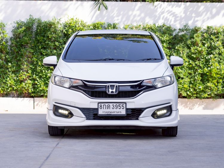 Honda Jazz 2019 1.5 V Plus i-VTEC Sedan เบนซิน ไม่ติดแก๊ส เกียร์อัตโนมัติ ขาว รูปที่ 2
