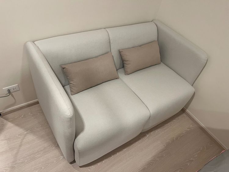 โซฟา2ที่นั่งสีครีม SB furniture มือ1ไม่เคยใช้งาน รูปที่ 2