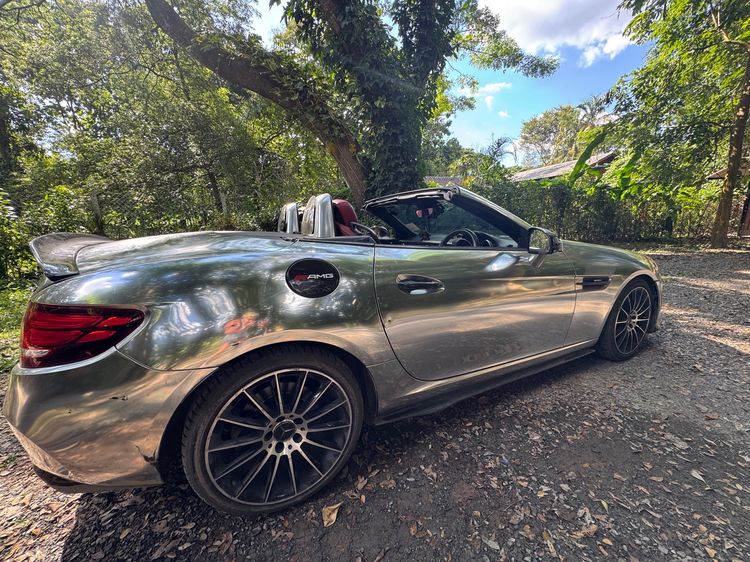 Mercedes-Benz SLC-Class 2016 SLC300 Sedan เบนซิน ไม่ติดแก๊ส เกียร์อัตโนมัติ เงิน รูปที่ 4
