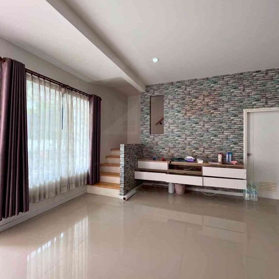 Pruksa มีบางส่วน 📌 ขายด่วน หมู่บ้านดีไลท์ เดอะลอฟท์ ดอนเมือง-รังสิต ทาวเฮ้าส์ 2 ชั้น🏡 1.99 ล้าน รูปที่ 3