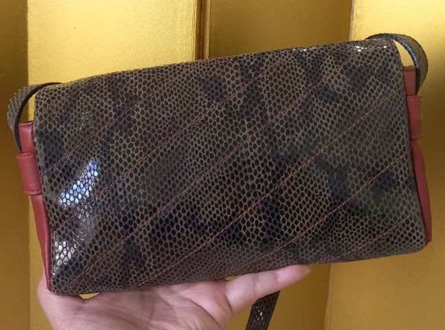 กระเป๋าสะพาย FINDISSIME Made in Italy รูปที่ 4