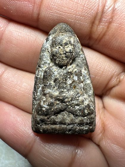 พระหลวงปู่ทวดปี97 ค่ะ