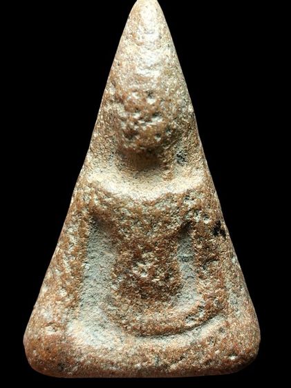 พระนางพญาเนื้อดินครับ