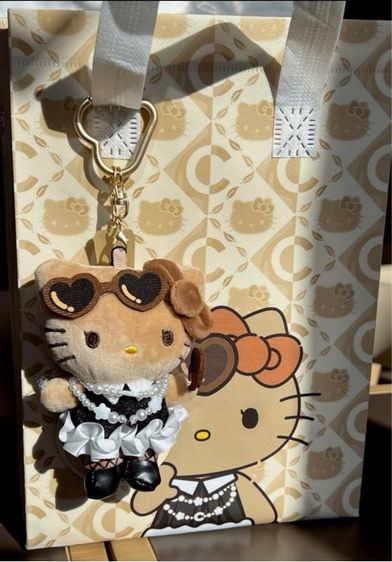 CHAGEE Hello Kitty The Plushie Charm พวงกุญแจ รูปที่ 3
