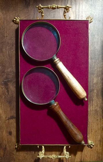 แว่นขยายทองเหลืองเก่าโบราณเลนส์แก้วด้ามไม้จริงสภาพเยี่ยม