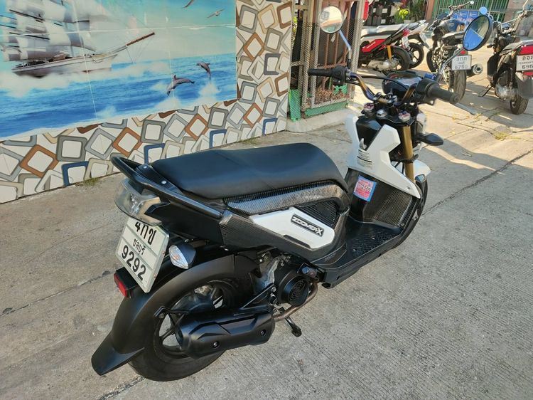 🛵ยังไงก็ขาย ZOOMER-X ปี 56 เครื่องดี สีสวย สตาร์ทมือ (งดต่อ ท่อดัง) เล่มชุดโอนครบ+เปลี่ยนถ่ายน้ำมันเครื่องฟรี ส่งฟรี30 ก.ม รูปที่ 7