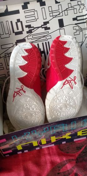 รองเท้าผ้าใบ Nike size 40-41 รูปที่ 3