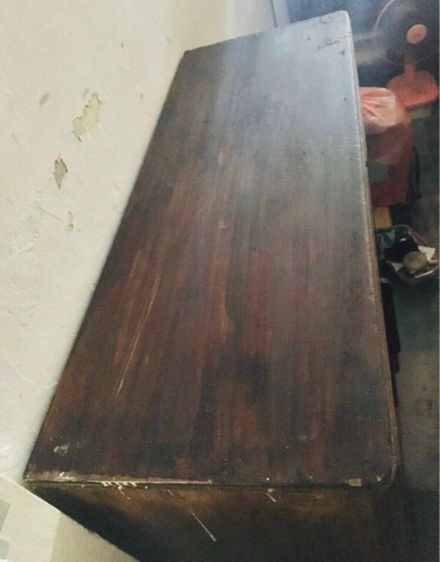 ตู้ไม้สัก กว้าง106ซม. หนา40ซม. สูง114ซม. ด้านบนเป็นส่วนตู้ ด้านล่างมีลิ้นชักยาว รูปที่ 3