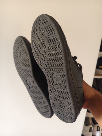 รองเท้าผ้าใบ Adidas Stan Smith สีดำ รูปที่ 2