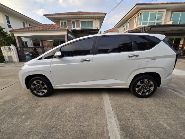 Hyundai Stargazer 2023 1.5 Smart 6 Van เบนซิน ไม่ติดแก๊ส เกียร์อัตโนมัติ ขาว รูปที่ 3