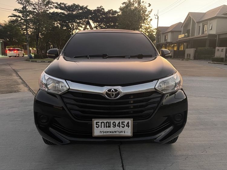 Toyota Avanza 2016 1.5 E Sedan เบนซิน LPG เกียร์อัตโนมัติ ดำ รูปที่ 2