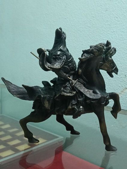 รูปหล่อเทพเจ้า กวนอู เนื้อโลหะ สวยเดิม รูปที่ 3