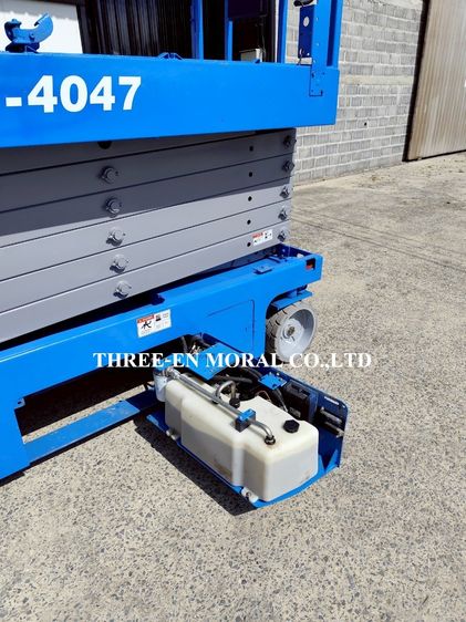 รถกระเช้า Scissor Lift Genie GS-4047 รูปที่ 2