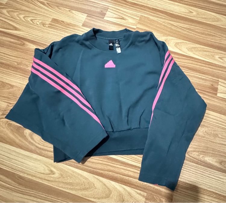 เสื้อผ้ามือสองสภาพใหม่ รูปที่ 3