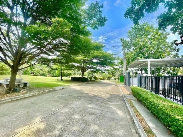 Property Perfect ตกแต่งครบ 2010 TD804 ให้เช่าบ้านเดี่ยว วิวทะเลสาป หมู่บ้านมาสเตอร์พีช พระราม 9 เฟอร์ครบ พร้อมอยู่ บ้านเดี่ยวบรรยากาศรีสอร์ท วิวทะเลสาปสวยมาก รูปที่ 2