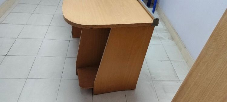 โต้ะคอมพิวเตอร์  รูปที่ 2