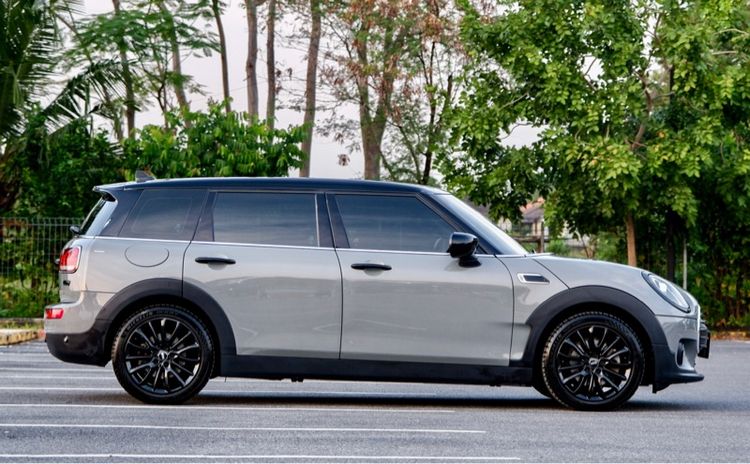 Mini CLUBMAN 2021 1.5 Sedan เบนซิน ไม่ติดแก๊ส เกียร์อัตโนมัติ เทา รูปที่ 4