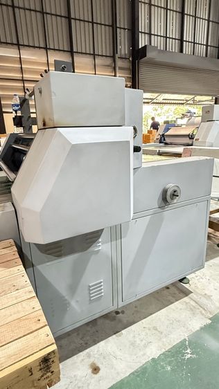 เครื่องเคลือบลามิเนต 920 mm  สำหรับงานกล่องบรรจุภัณฑ์ รูปที่ 4