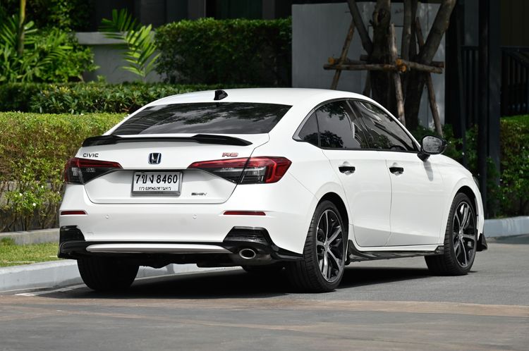 Honda Civic 2022 2.0 eHEV RS Sedan ไฮบริด ไม่ติดแก๊ส เกียร์อัตโนมัติ ขาว รูปที่ 4