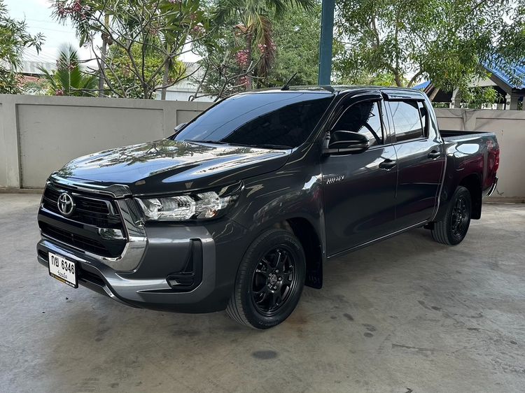 Toyota Hilux Revo รุ่น Double Cab 2.4 Entry Z Edition สีเทาดำ MT ปี 2023