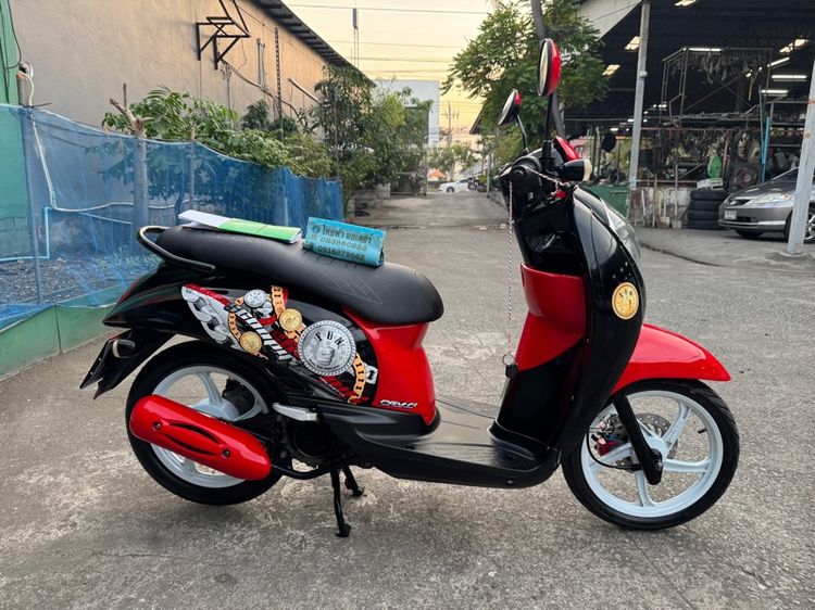 HONDA Scoopy หัวฉีดออโต้สตาร์ทมือเครื่องดีมากสีสวยมากต้องมาดูของจริงมีสถานที่ให้ทดลองขับขี่ก่อนซื้อ รูปที่ 2