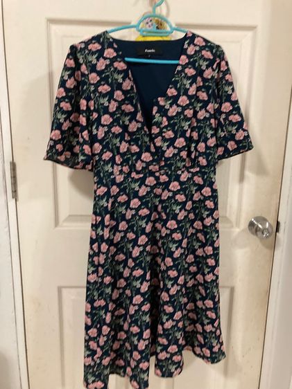 เดรสลายดอก