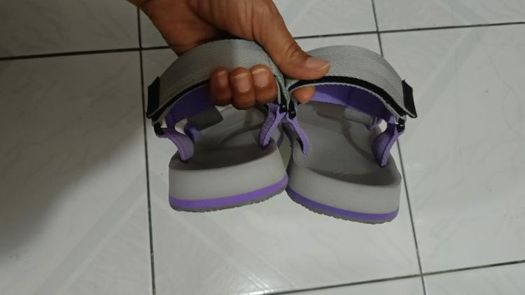 รองเท้ารักส้น Kitto ขนาด 38 สีเทา ม่วง รูปที่ 8